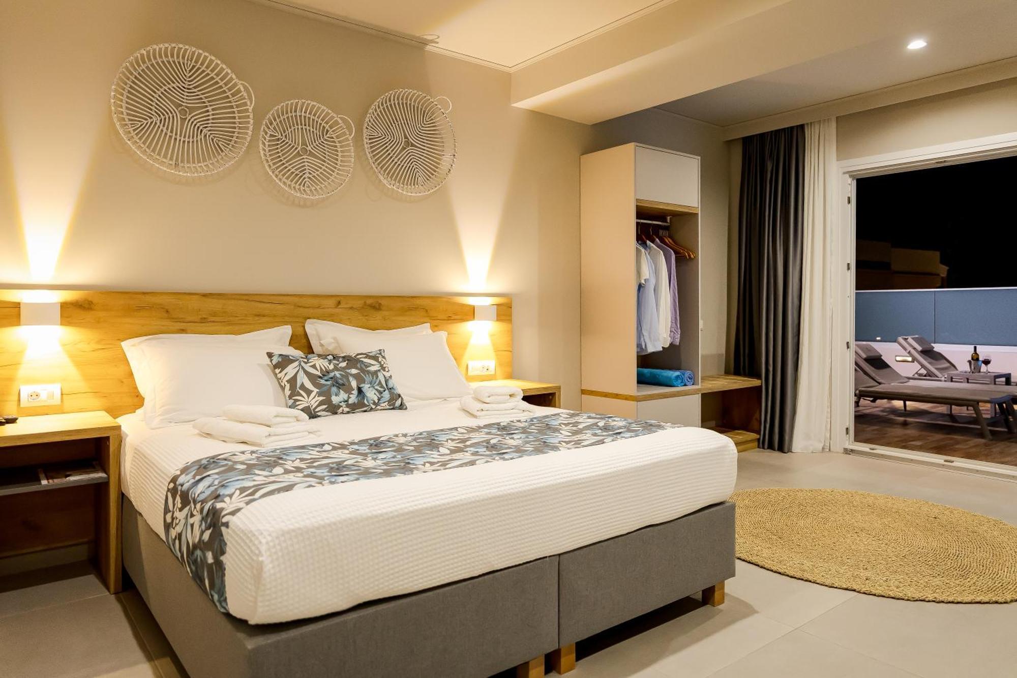 Sarpidon Suites Agia Marina Exterior foto